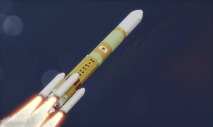 日高官公然叫嚣，美国已不能保护日本，日本应该独立拥有核武器！高市早苗试探红线