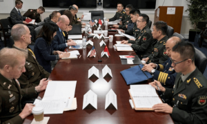 解放军当面知会美方后，封锁黄海超300小时，福建舰抵达指定地点