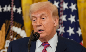 要么割让领土，要么后果自负，特朗普下达了最后通牒，泽连斯基已然没有退路