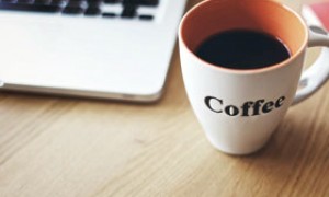 中国游客在日遭袭 我驻日本大使馆提醒公民加强安全防范